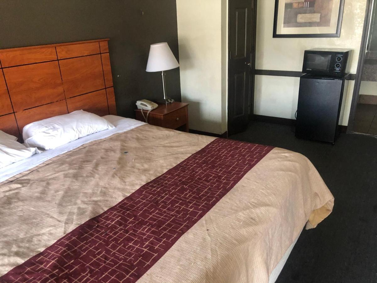 Airport Inn And Suites 圖爾薩 外观 照片