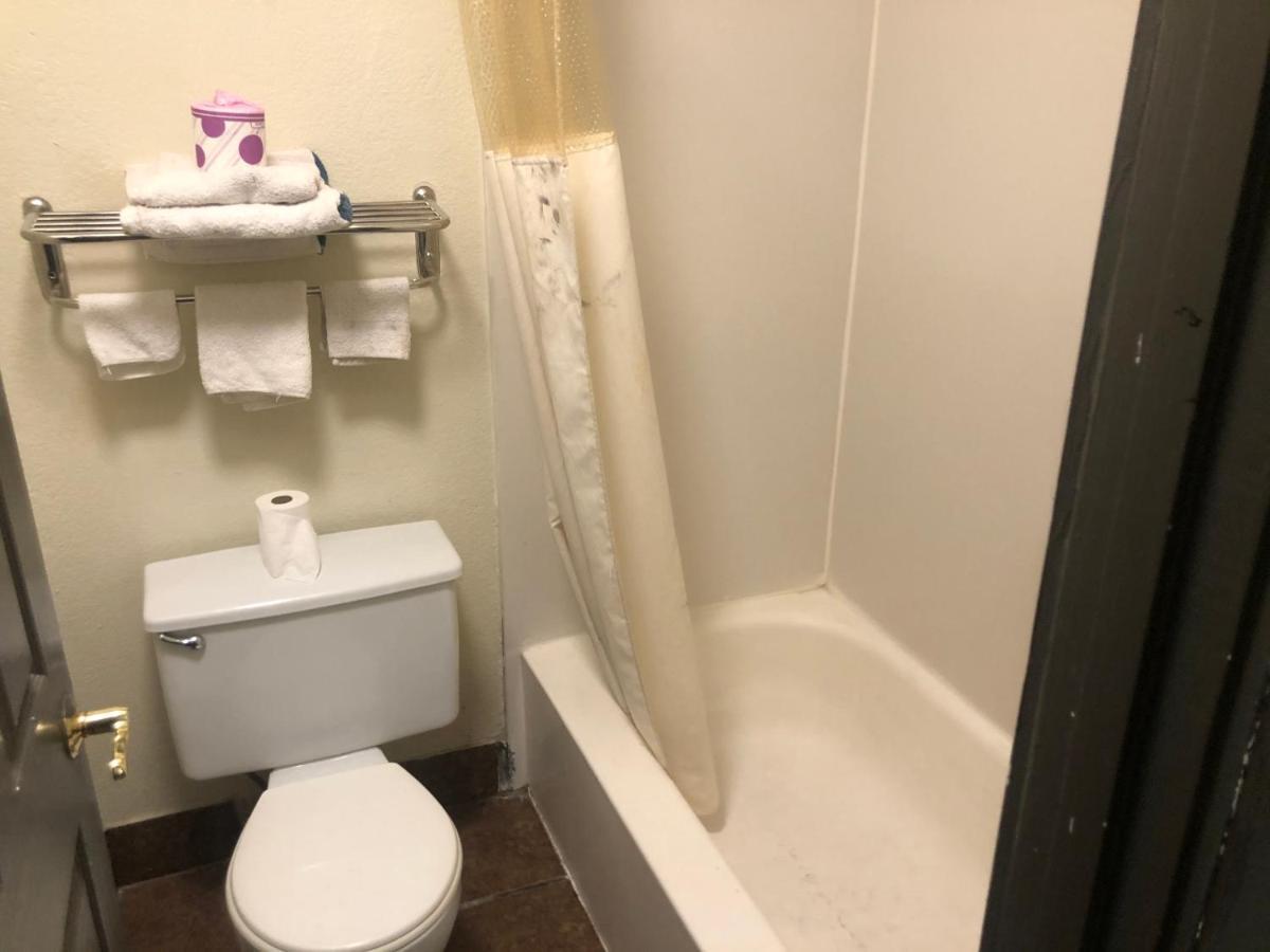 Airport Inn And Suites 圖爾薩 外观 照片